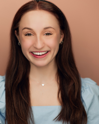 Awald, Isabelle - Headshot