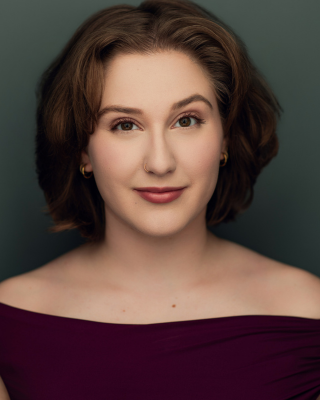 DuBeau, Kaitlyn - Headshot