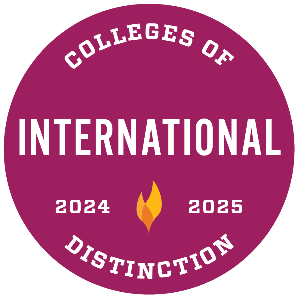 Badge of 2024-2025 international distinction for colleges and universities