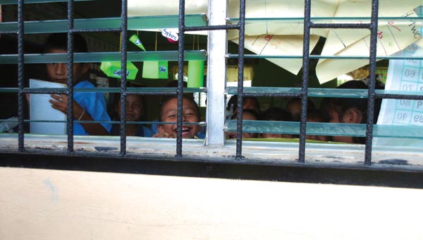 school children in Belize