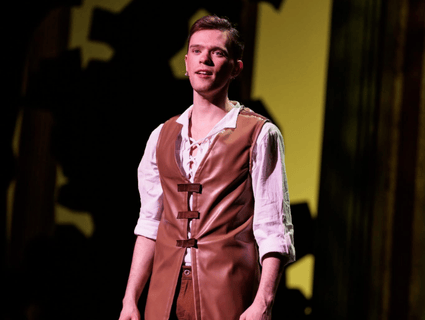 Maxwell Bass in Head Over Heels