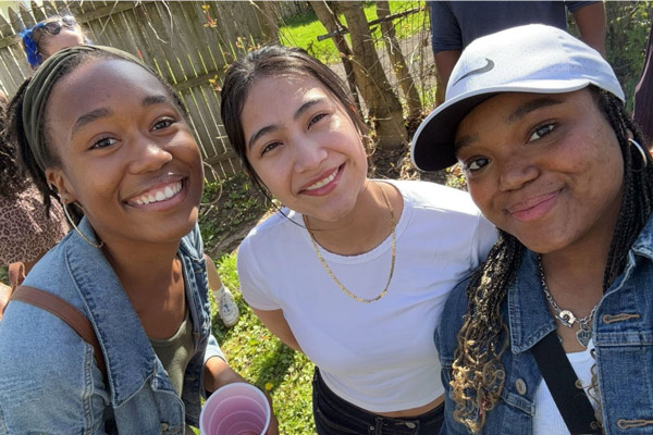 Victoria Morgan with friends made in college