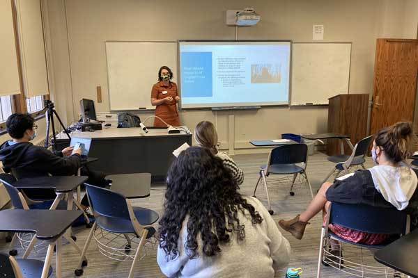 Professor Chelsea Wahl teaching social innovation class