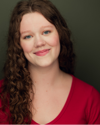 Seebode, Allie - Headshot