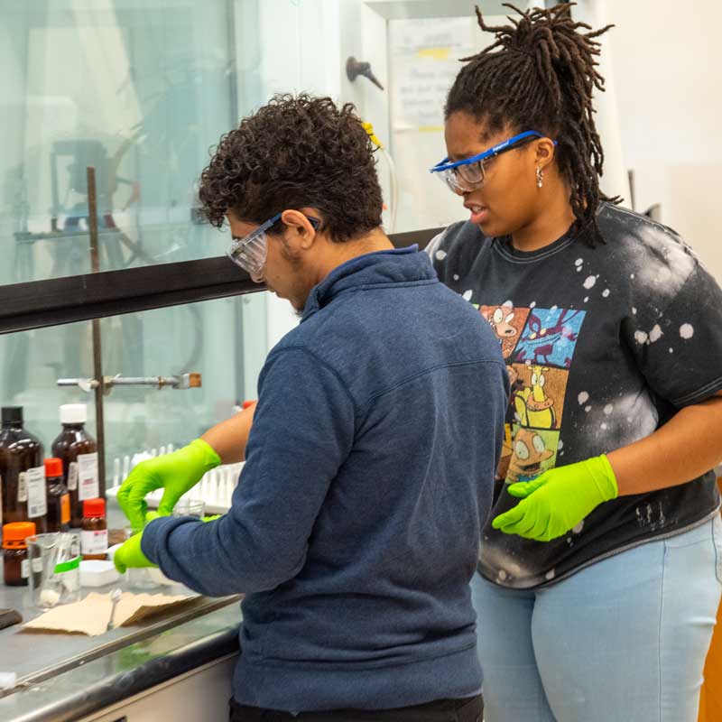 summer chemistry research programs for undergraduates