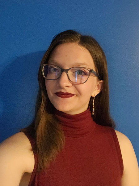 Alumna Samantha Eisensmith, technical theatre major, lighting, set & costume design degree program